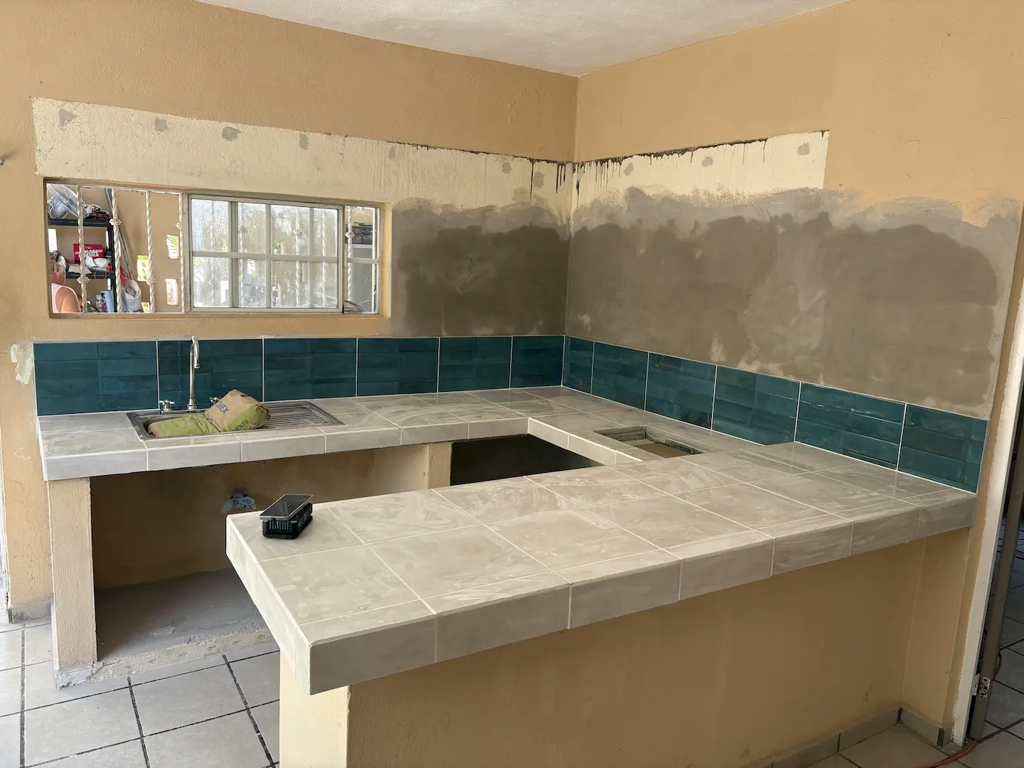 kitchen-tiles