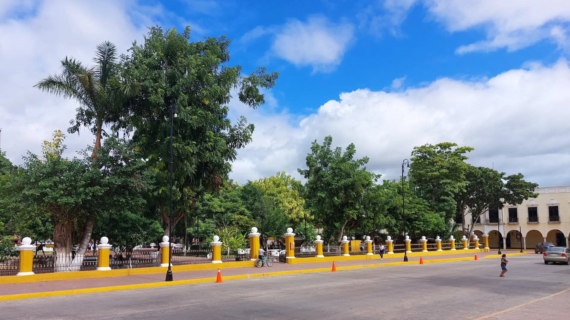 Explore Valladolid from Cancun by car